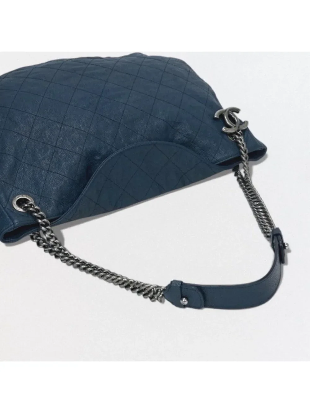 Chanel Wild Stitch Quilted Tote Caviar Leather Blue Gunmetal CC Logo Chain - Picture 4 of 10